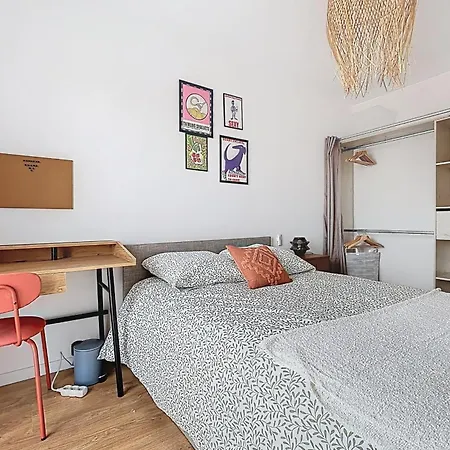 Modern & Spacious With Rooftop 公寓 蒙特勒伊